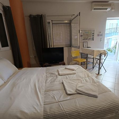 Cozy Apartment In The Center Of Aighion Achaia - Ground Floor - Ισόγειο Στουντιο Egio Exterior foto